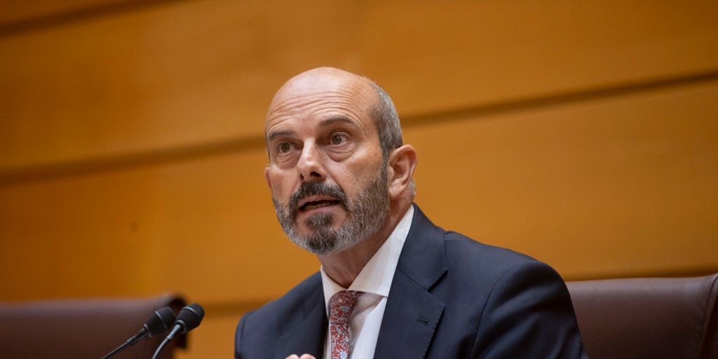 El Senado se revuelve ante la prisa del Gobierno con la 'ley Bolaños'