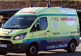Dos menores afectados por inhalación de humo en el incendio de una vivienda unifamiliar en Caudete (Albacete)