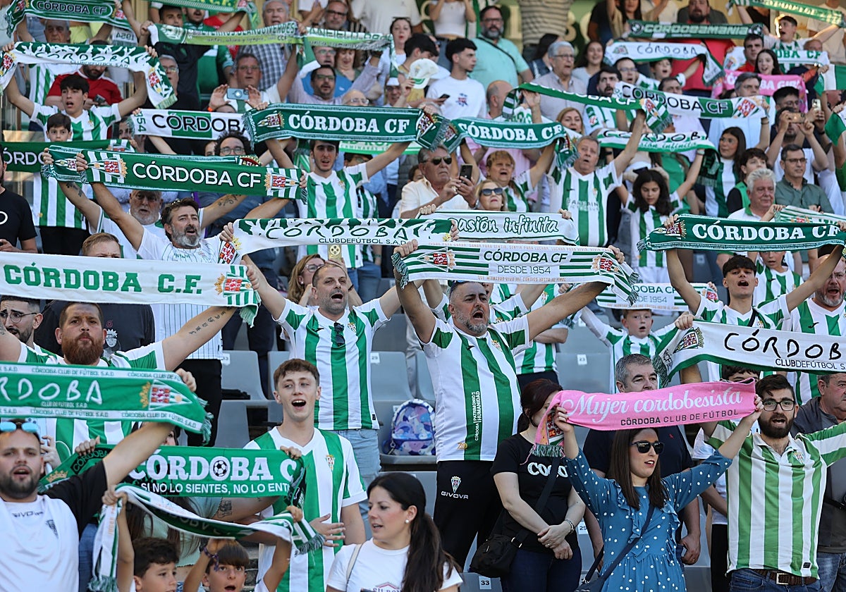 La afición del Córdoba CF en El Arcángel