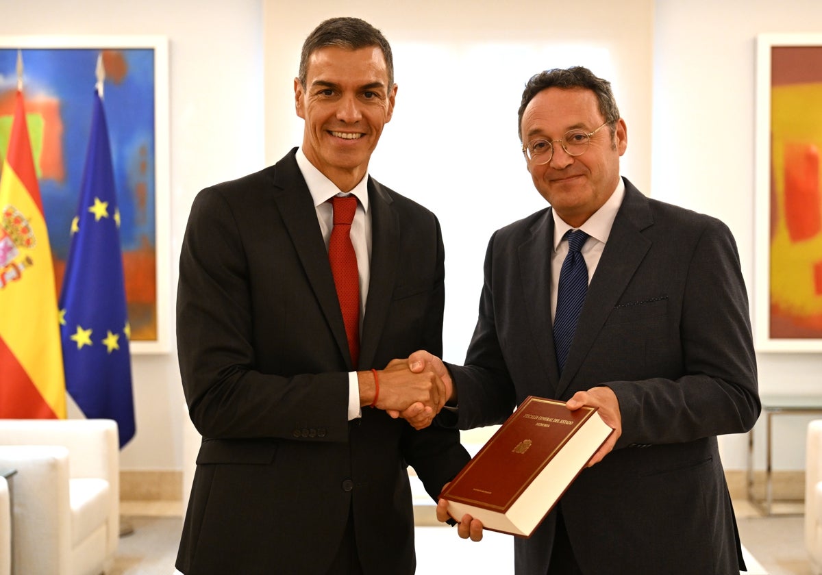El blindaje de Sánchez a García Ortiz tras su imputación dinamita la apertura del año judicial