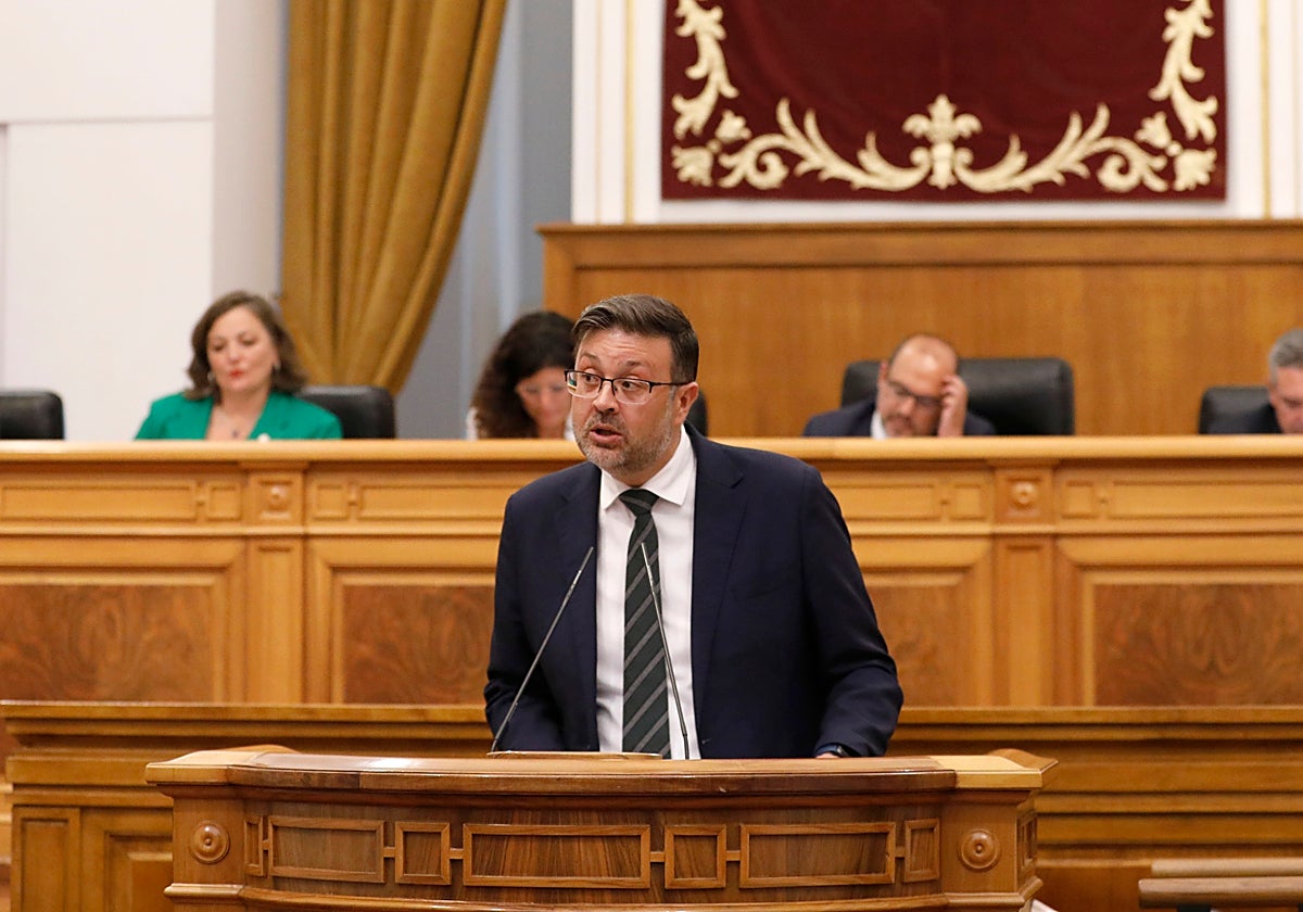 Amador Pastor, en la imagen, es consejero de Educación, Cultura y Deportes