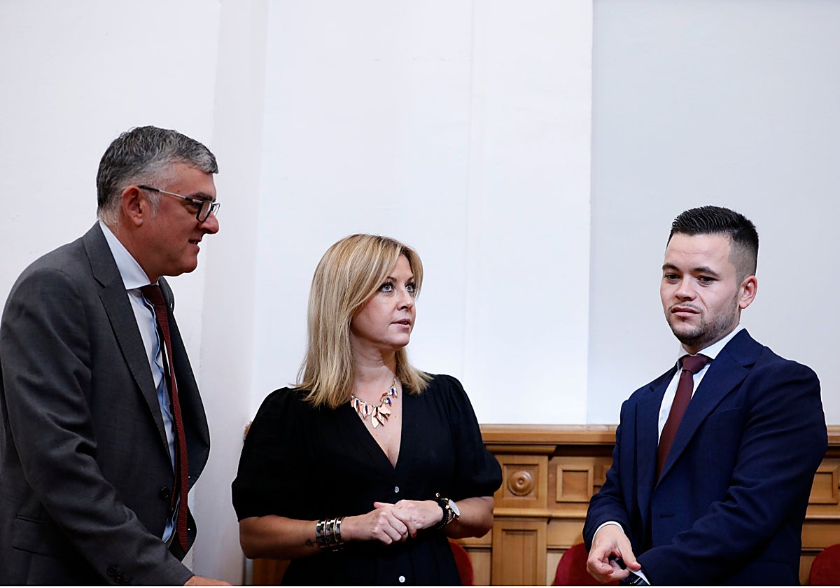 Abengózar en el pleno de este jueves en las Cortes regionales