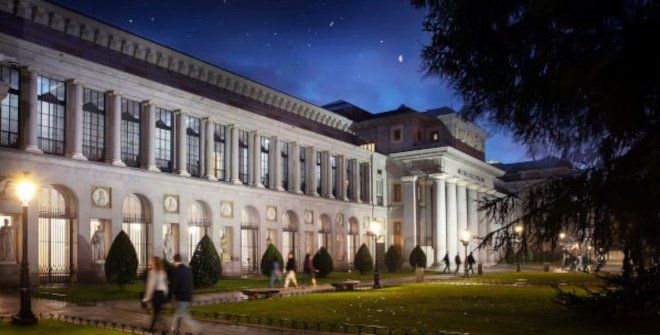 Museo del Prado de noche