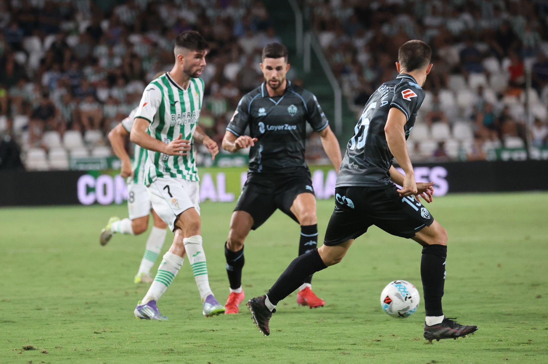 La inmensa alegría del primer triunfo del Córdoba CF esta temporada, en imágenes