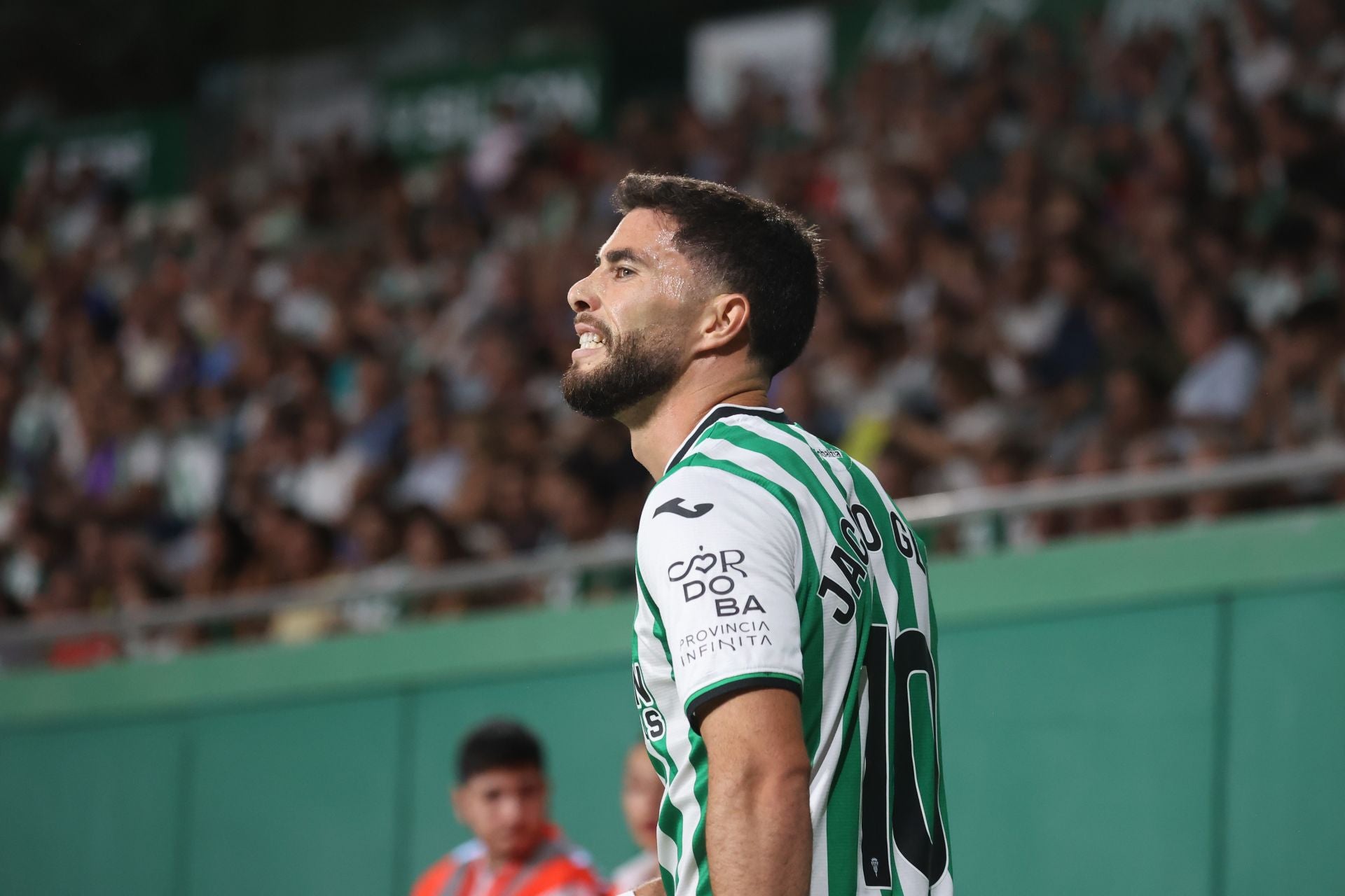 La inmensa alegría del primer triunfo del Córdoba CF esta temporada, en imágenes
