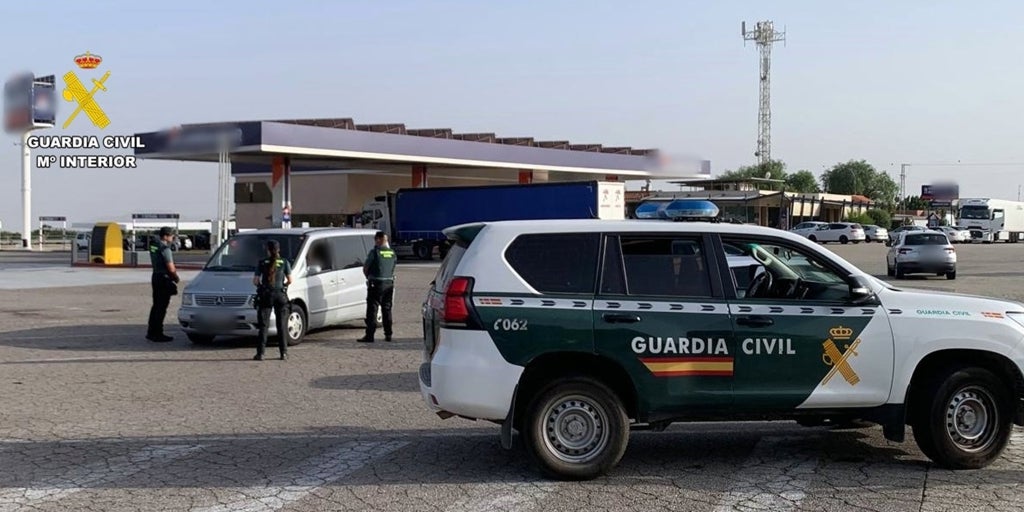 Detenido en Huércal-Overa un hombre que tenía 25 órdenes de busca y captura