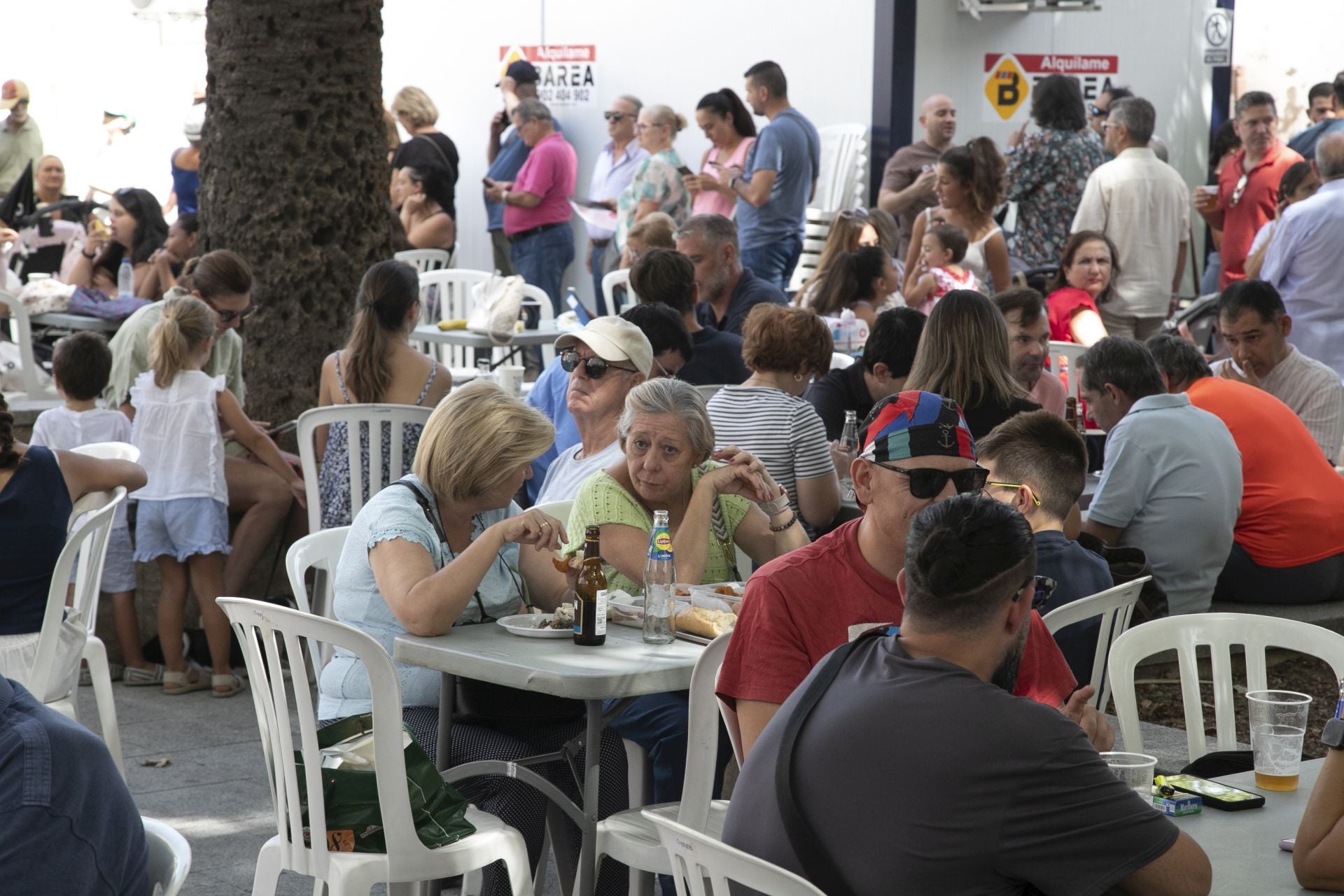 La tradicional &#039;sardiná&#039; de la Velá de la Fuensanta de Córdoba, en imágenes
