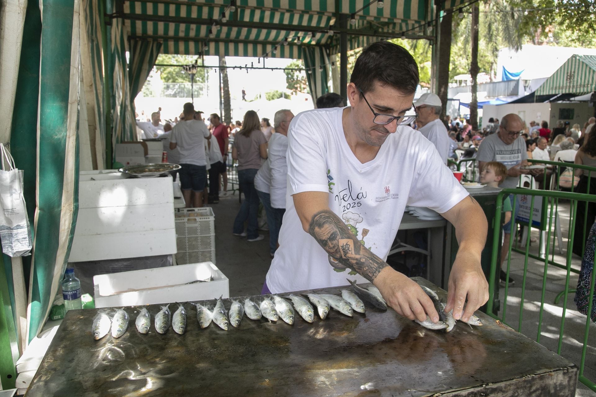 La tradicional &#039;sardiná&#039; de la Velá de la Fuensanta de Córdoba, en imágenes