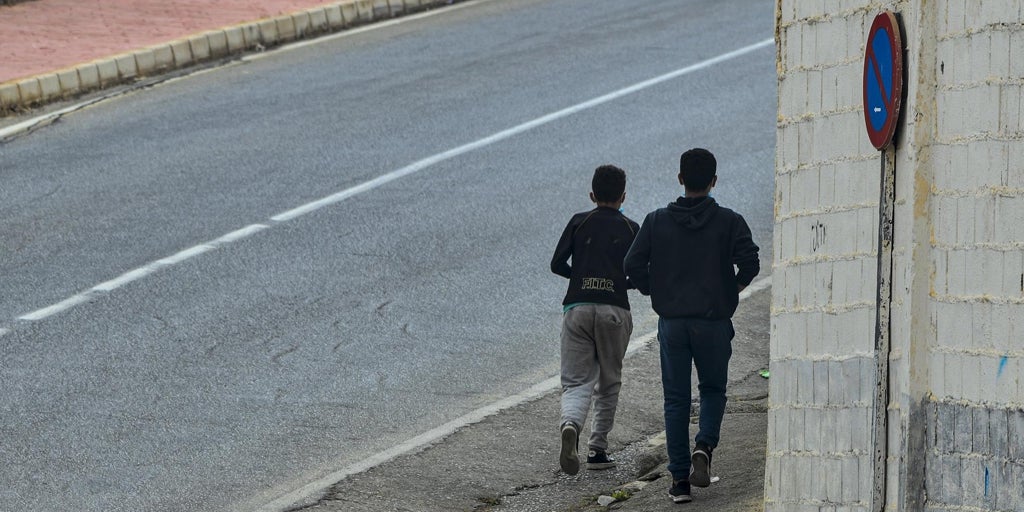 Vox pide el cierre de los centros de acogida de menores inmigrantes en Andalucía