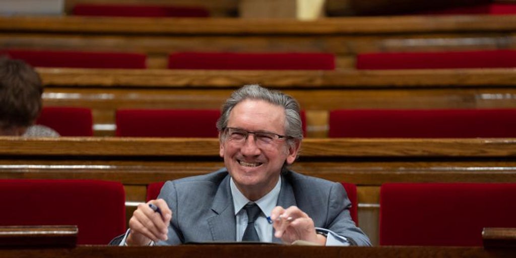 De Giró a Sámper: la desbandada de los moderados de Junts ante un Puigdemont «desbocado»