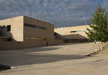 La Junta convoca las Medallas al Mérito Cultural de C-LM y conforma el jurado que fallará los galardones