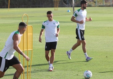 La situación de Diego Bri: otra opción para la banda derecha que sigue sin debutar