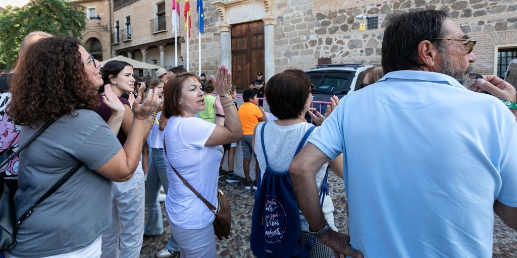 El PP pide Gutiérrez que deje de «insultar y maltratar» a los alcaldes de Bargas y Santa Cruz del Retamar y exige su cese