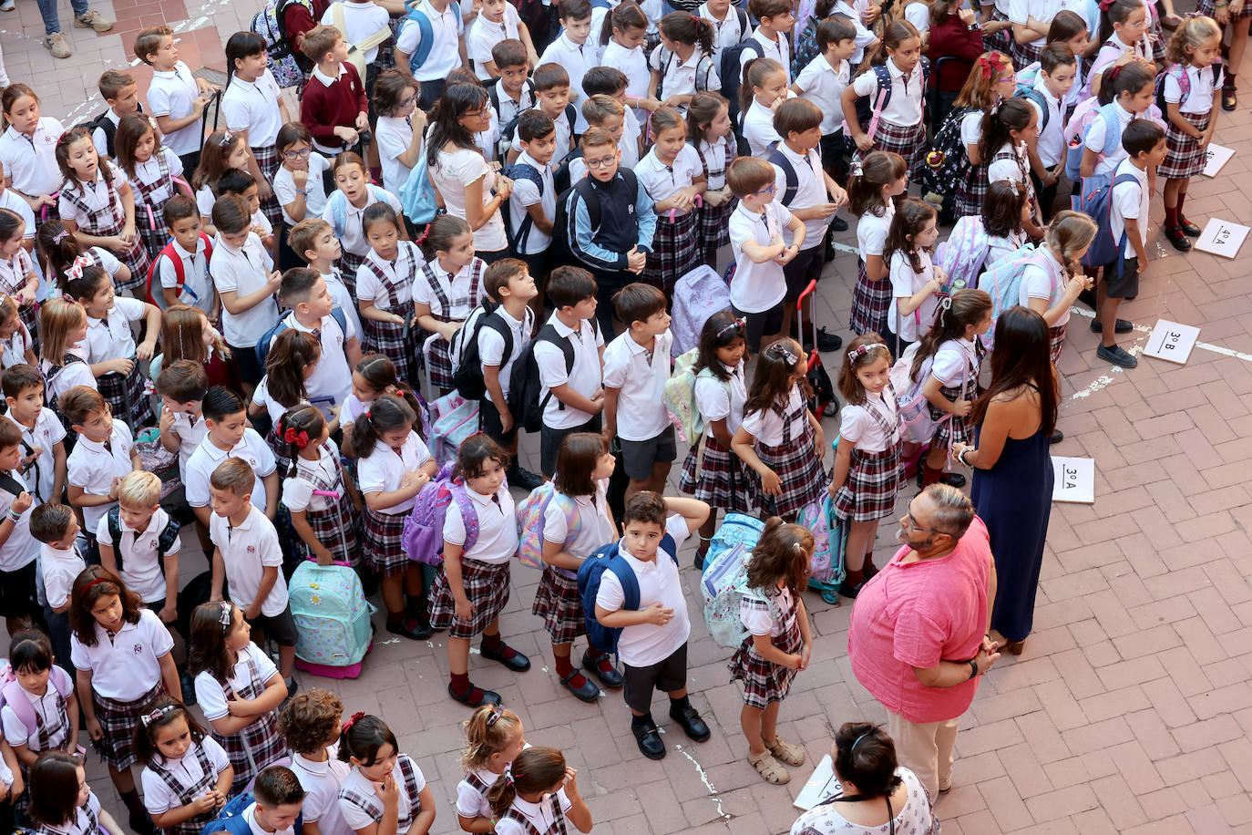 La vuelta al cole en Córdoba para el curso 2025-2026, en imágenes