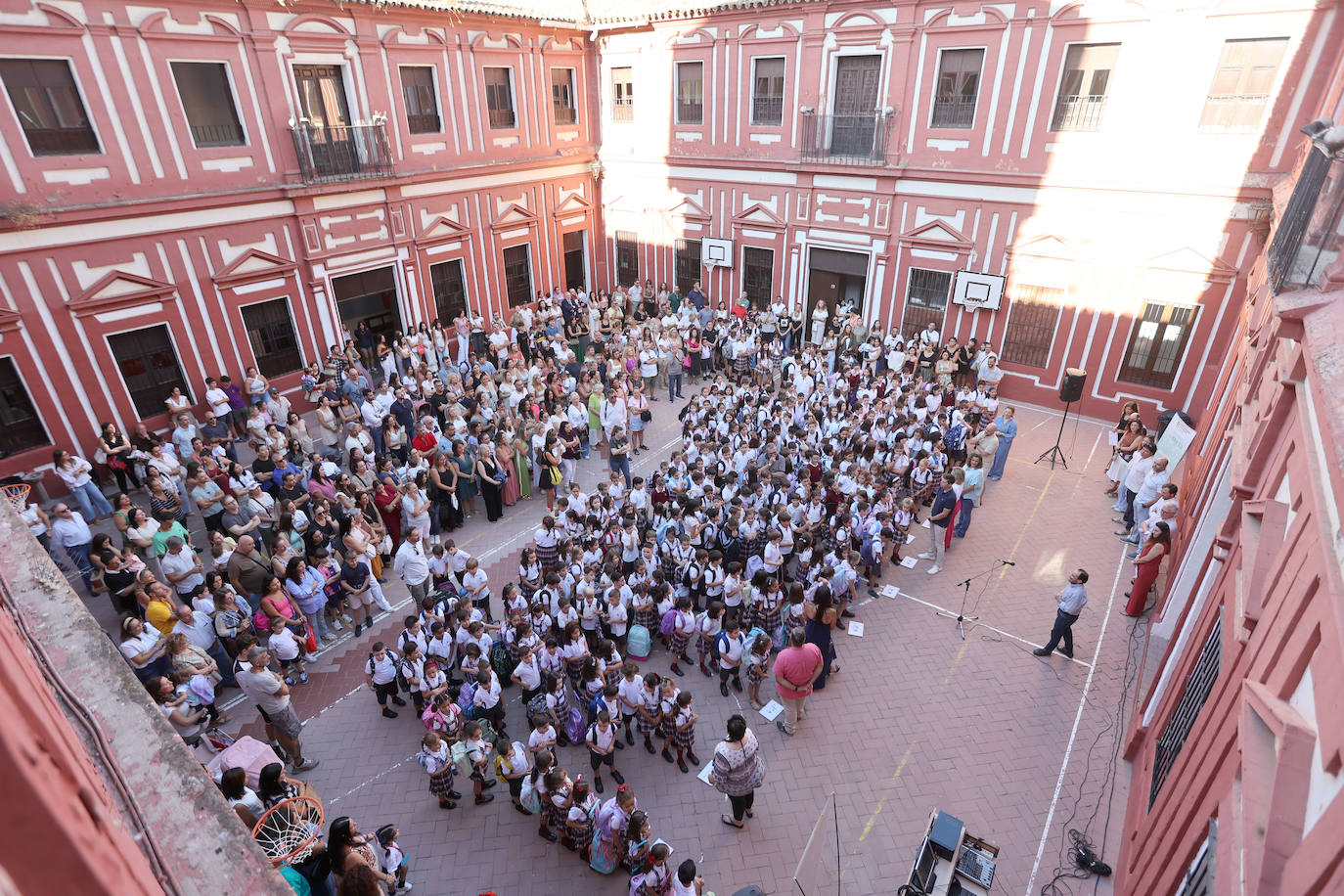 La vuelta al cole en Córdoba para el curso 2025-2026, en imágenes