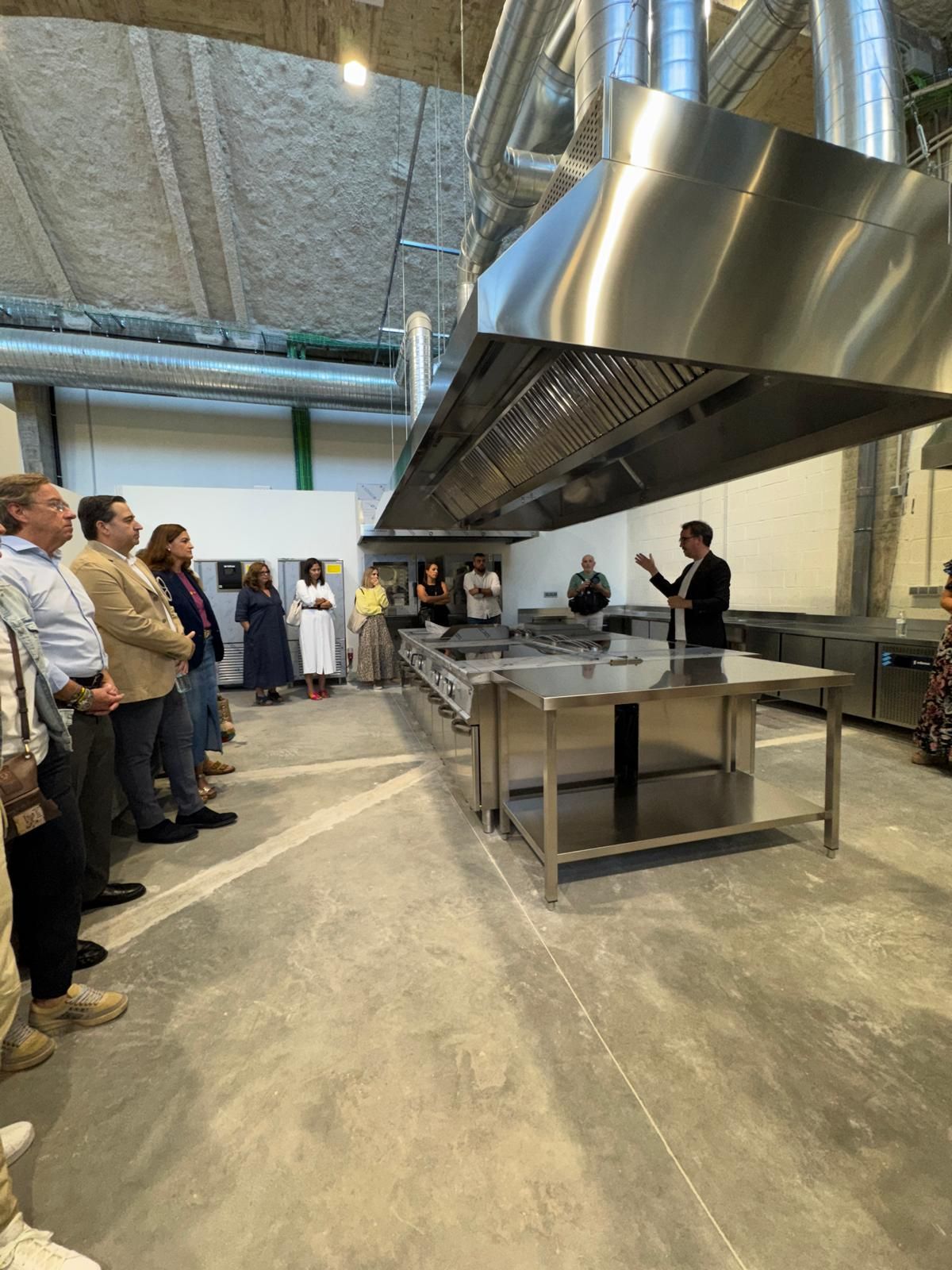 La presentación del centro de formación de Paco Morales en Córdoba, en imágenes