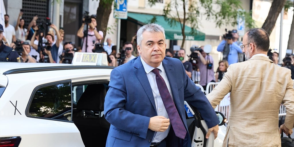 El Congreso informa al juez de que Cerdán cobró 444.000 euros como diputado entre 2019 y 2025