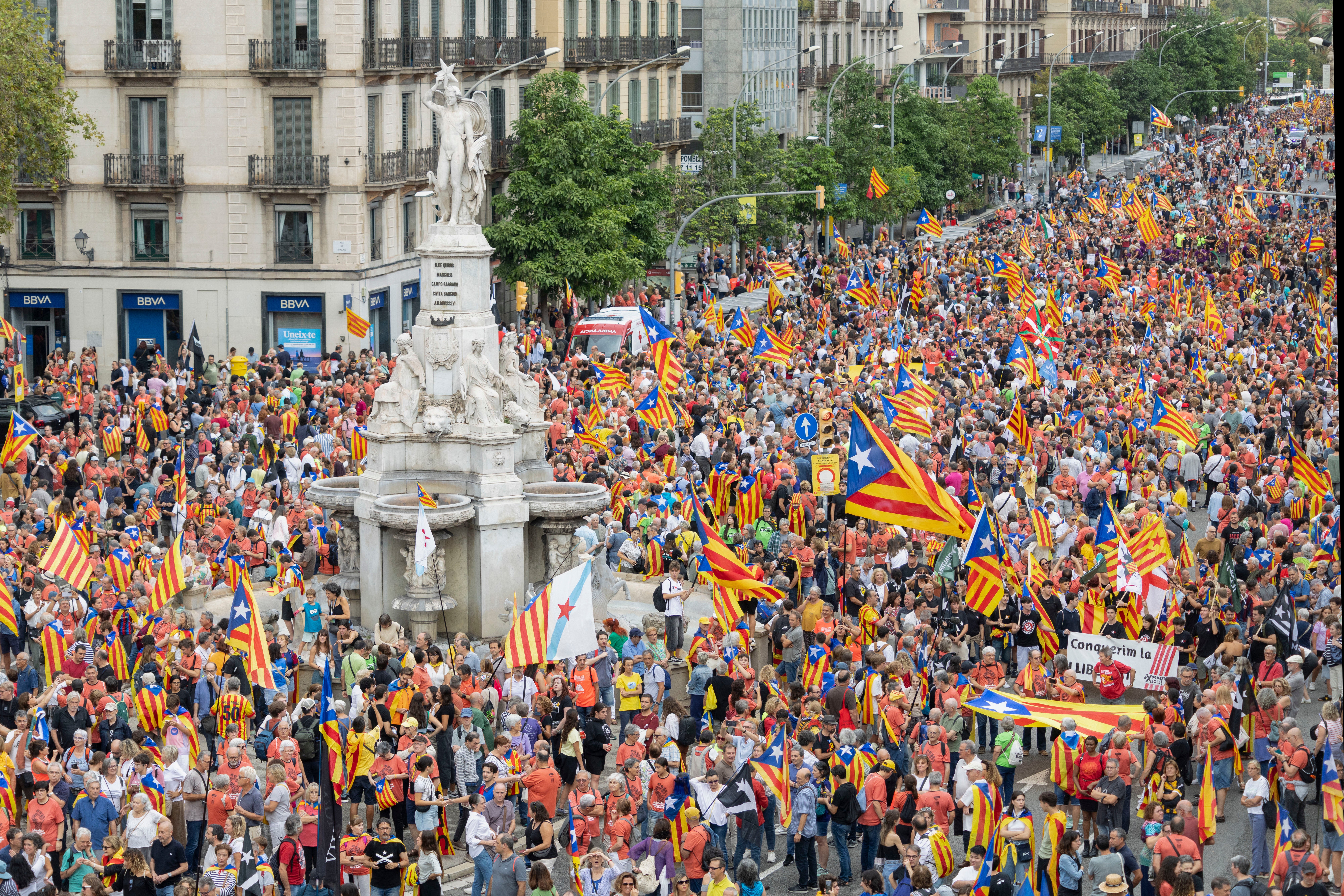 Vista de la movilización convocada por la ANC y otras entidades independentistas con motivo de la Diada.