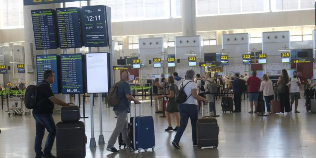 El aeropuerto de Málaga encadena récords y firma el mejor agosto de su historia con 2,86 millones de pasajeros
