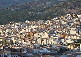 El pequeño pueblo de montaña de Andalucía que ha enamorado a los británicos para vivir
