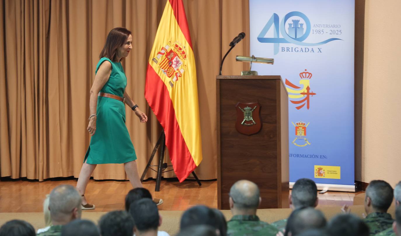 La entrega de medallas a la Brigada &#039;Guzmán el Bueno&#039; de Cerro Muriano, en imágenes
