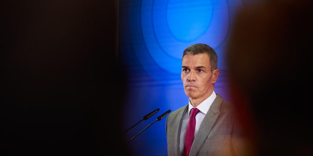 Este domingo, en ABC: Pedro Sánchez, a examen