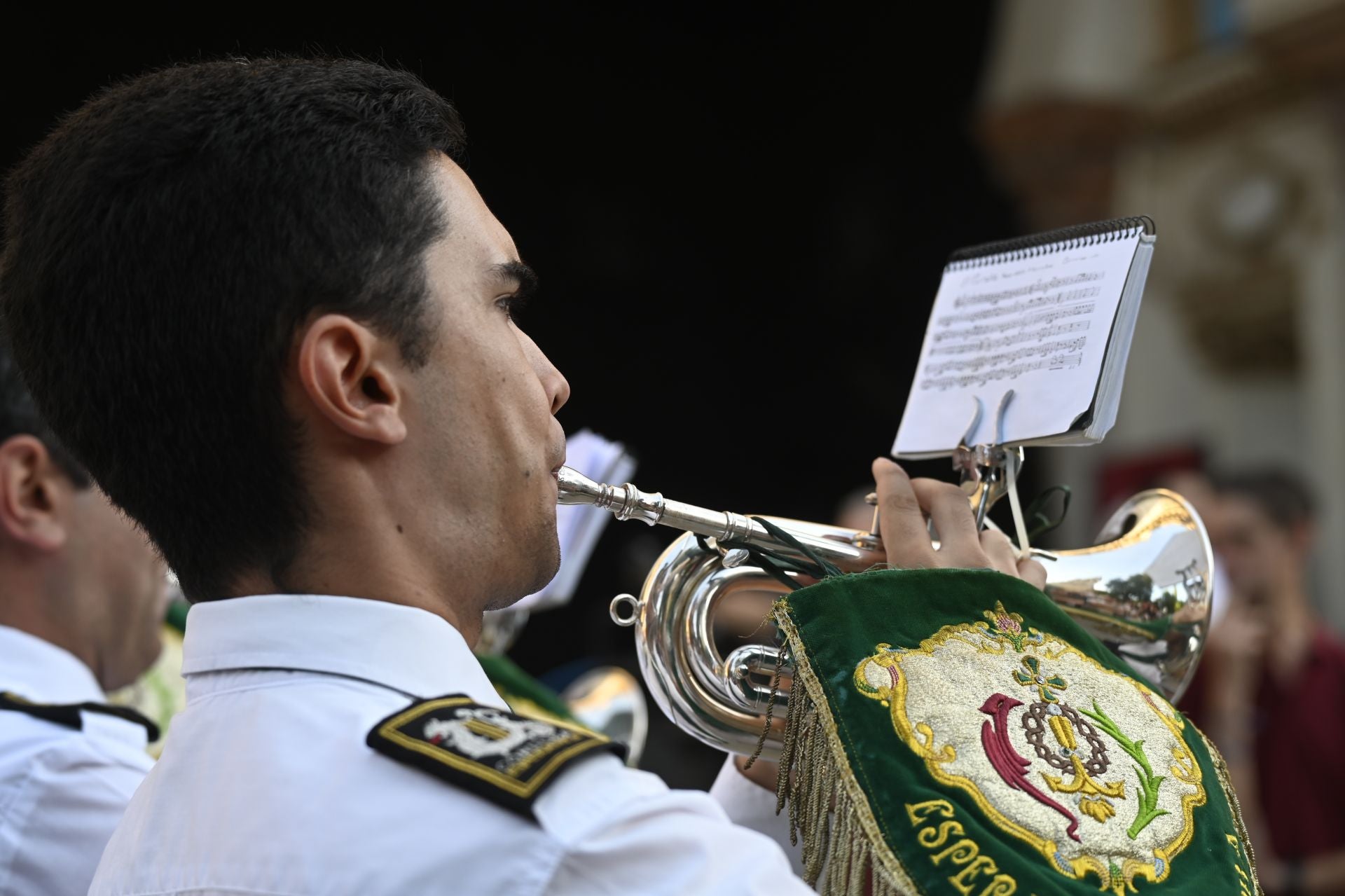La procesión triunfal de la Divina Pastora desde la Catedral de Córdoba, en imágenes