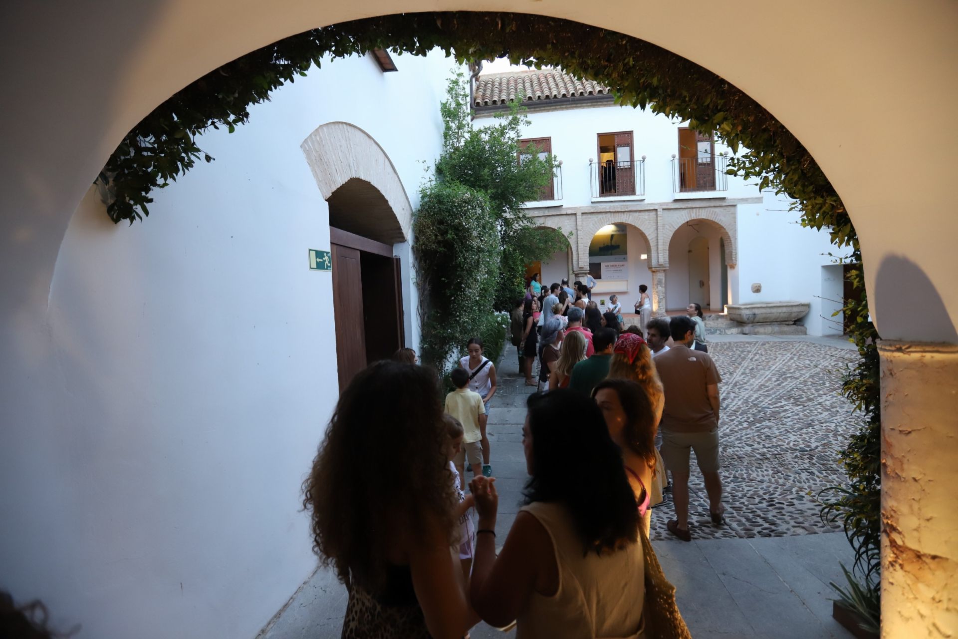 La Noche del Patrimonio llena las calles y monumentos de Córdoba, en imágenes