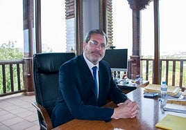 Manuel Madruga: «No hay control del absentismo laboral por inacción de la inspección sanitaria y porque los sindicatos miran hacia otro lado»