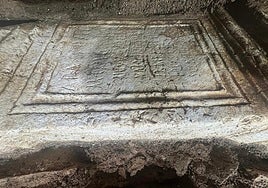 Descubren en la Iglesia del Sagrario de Málaga un ara del siglo III asociado al culto romano