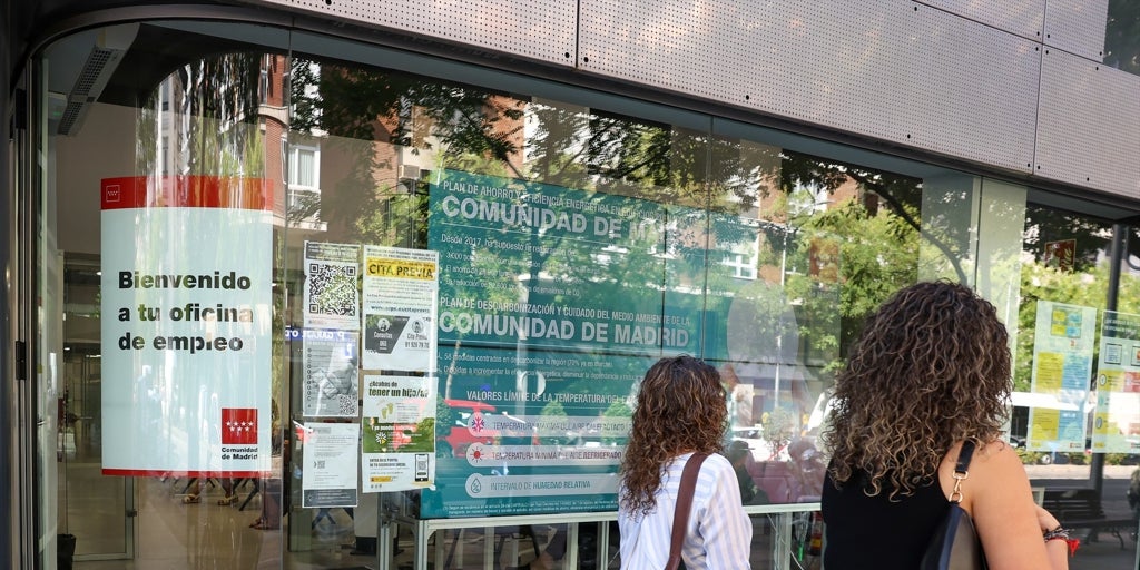 Manos Limpias lleva al director general del SEPE ante la Fiscalía por las «mafias» para cobrar por citas