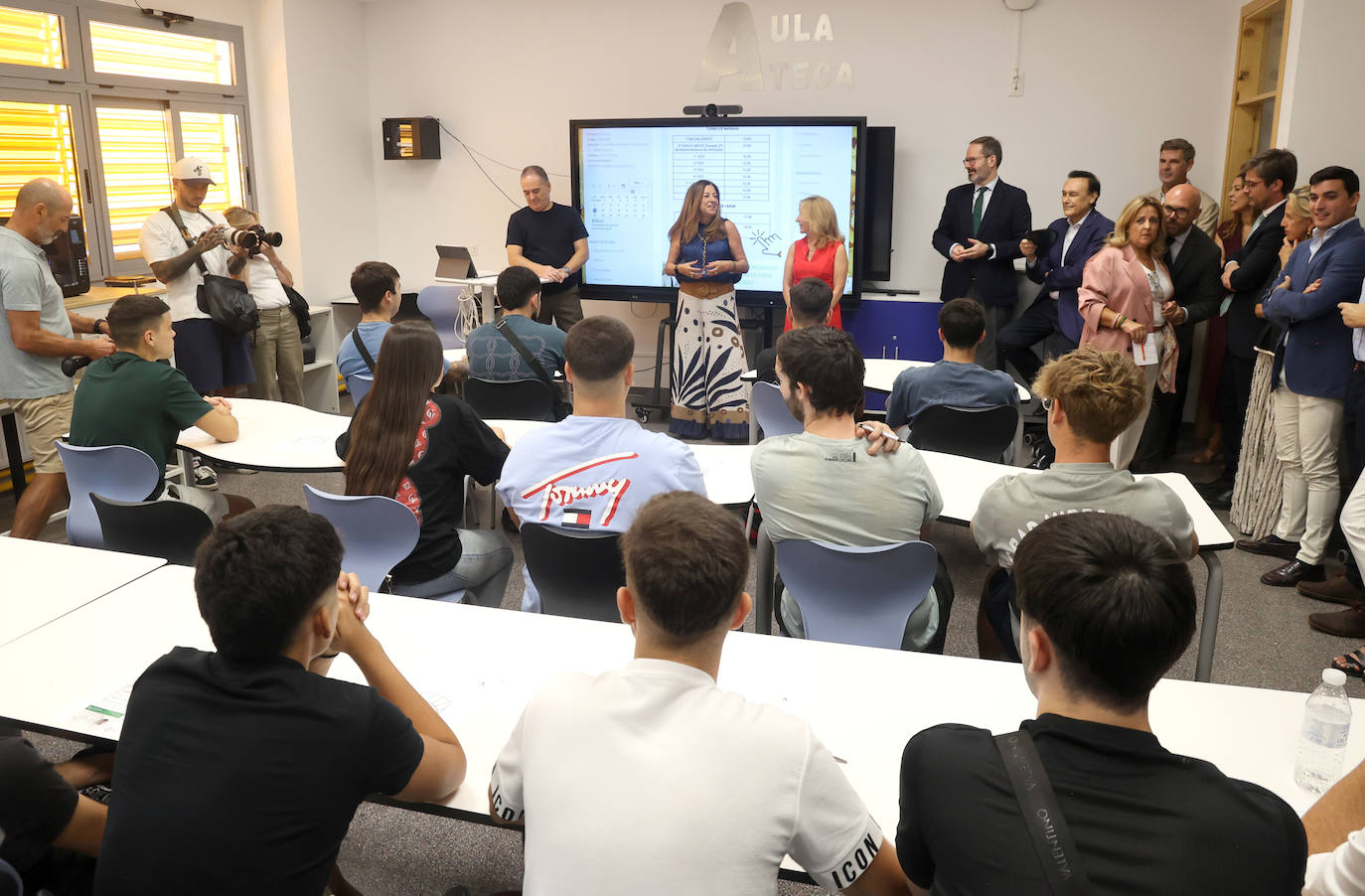 La apertura del curso en Córdoba para los estudiantes de ESO, Bachillerato y FP, en imágenes