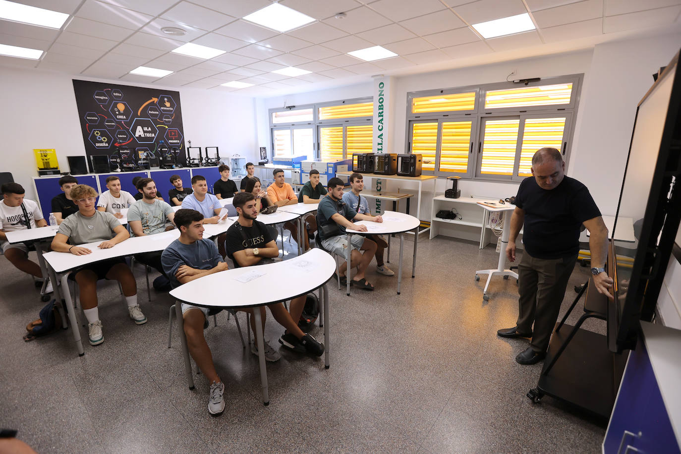 La apertura del curso en Córdoba para los estudiantes de ESO, Bachillerato y FP, en imágenes