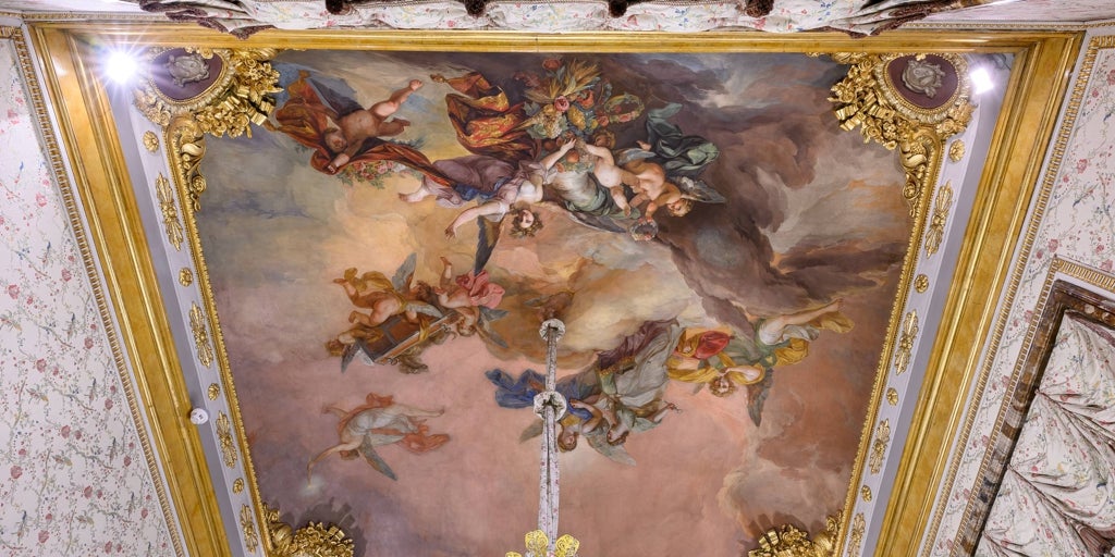 El despacho de Carlos III, abierto al público: «Los muebles recuperados no se reunían desde hace más de dos siglos»