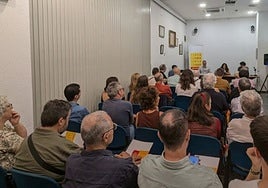 Un proyecto con logo de la Generalitat de Cataluña divulga en Valencia «ideas para superar el supremacismo castellano»