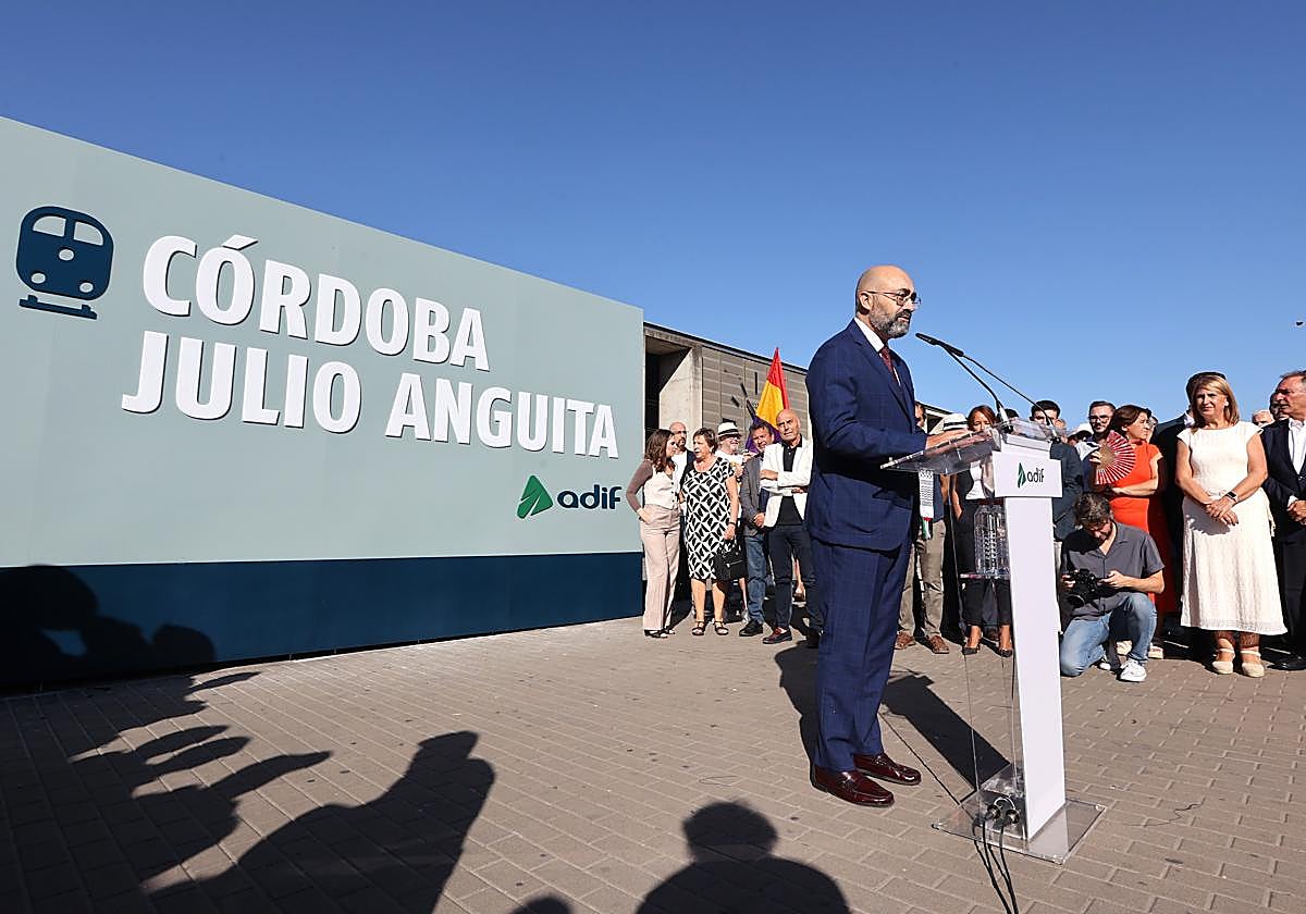 El presidente de ADIF, el martes en la inauguración de la nueva denominación de la estación