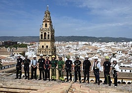 Bomberos de Notre Dame y Madrid visitan la Mezquita-Catedral de Córdoba para conocer su protocolo contra incendios