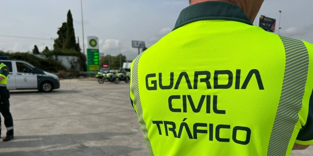 Muere un motorista en una colisión múltiple en la A-44 a su paso por Jaén