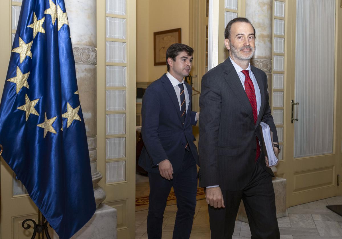 El español vuelve al Parlamento balear tras 34 años de imposición del catalán
