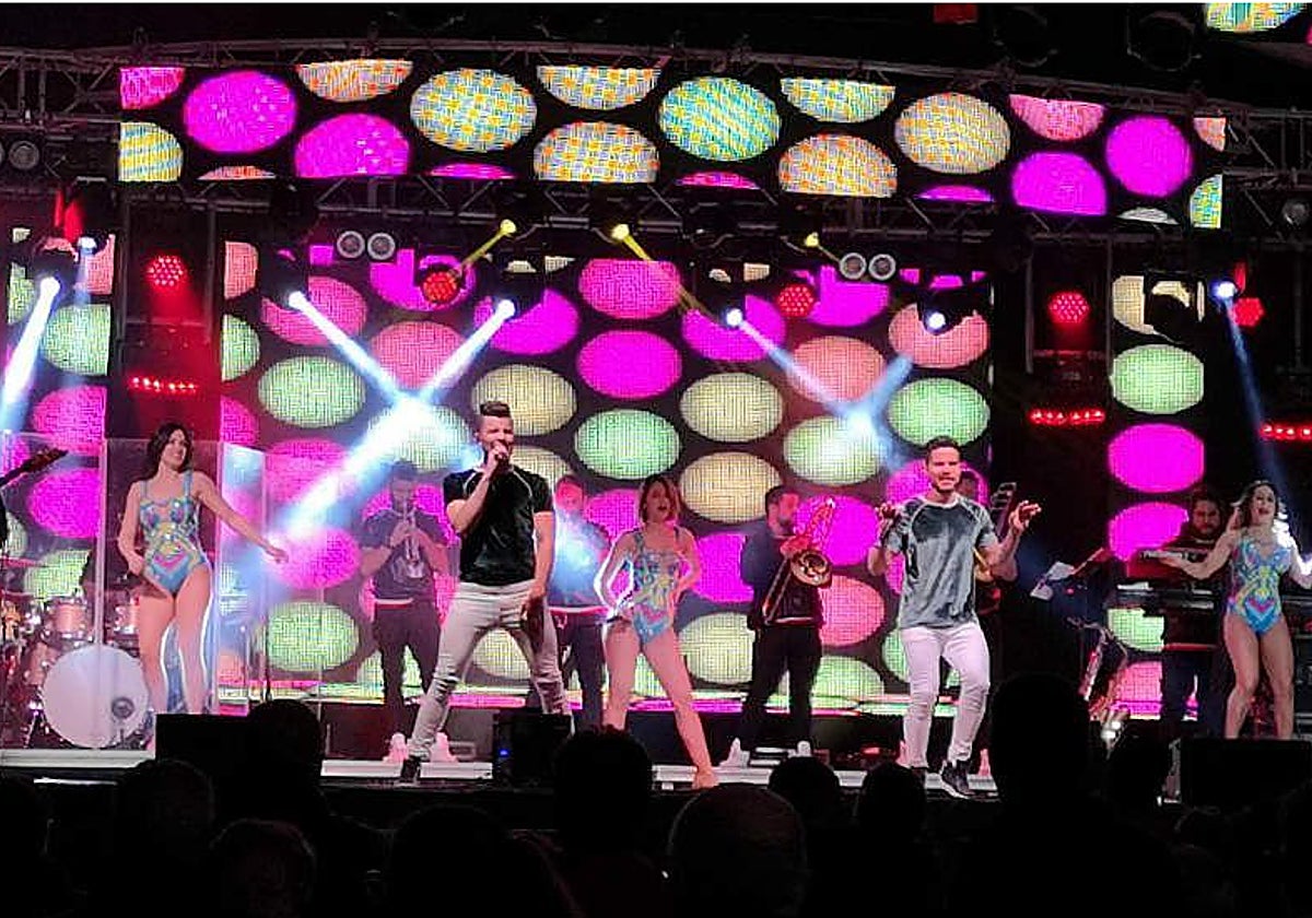 La orquesta Vulkano actúa en Fuensalida a partir de las 23.30 horas