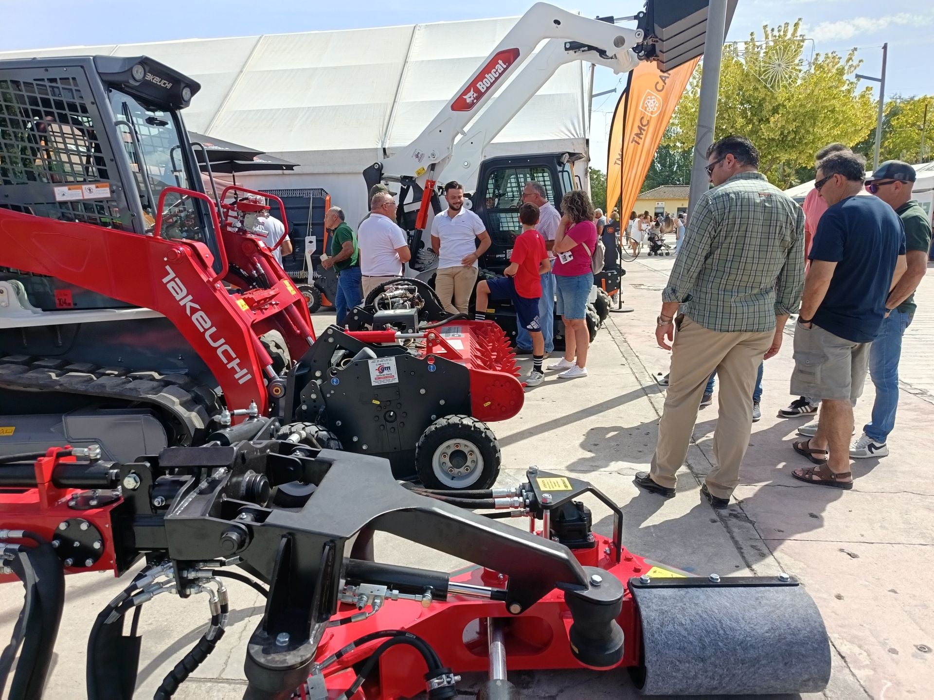 La intensa jornada en la feria de Agropriego, en imágenes