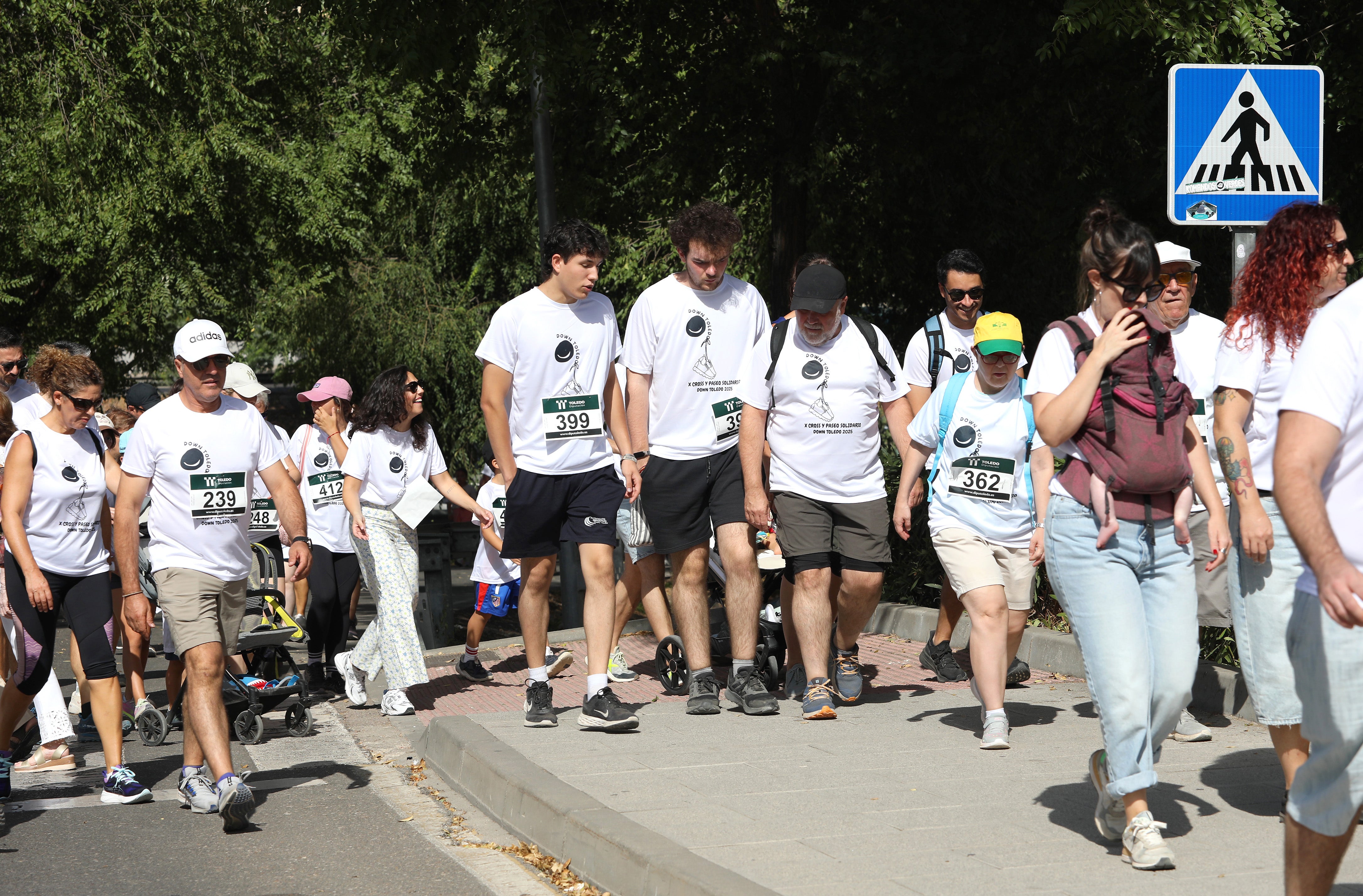 La ciudad se vuelca con la marcha y el cross solidarios de Down Toledo