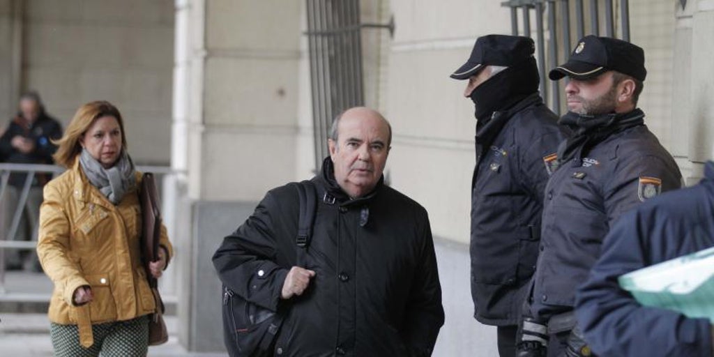 El PP pide imputar a Gaspar Zarrías por «financiar» las maniobras de la 'fontanera' del PSOE Leire Díez contra la UCO, jueces y fiscales