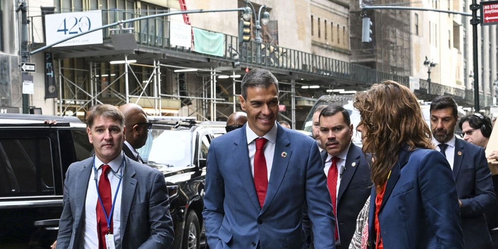 Sánchez crea su 'No a la guerra' de Gaza para agitar a la izquierda