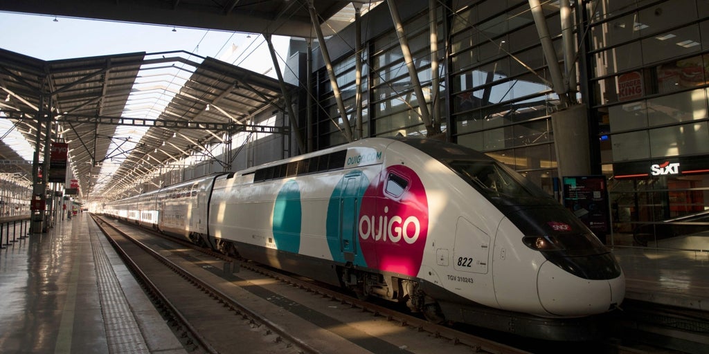Ouigo pone a la venta billetes de tren a 25 euros para viajar desde Andalucía: solo se podrán comprar hasta el jueves