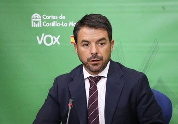 VOX acusa al PSOE de Page de «traicionar a España» al votar «sus diputados» a favor de la cesión de las competencias de inmigración a Cataluña