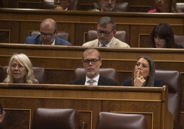 Junts radicaliza su discurso en inmigración y pone en guardia al Gobierno y los socios