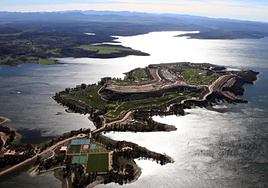 La Junta y los propietarios se revuelven contra la demolición de Valdecañas, que está un paso más cerca