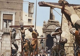 De blanco y negro a todo color: la IA ilumina la historia cofrade de Toledo