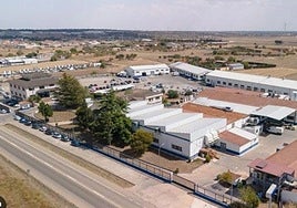 Castilla-La Mancha, Valencia, Industria y Mahle formarán un grupo de trabajo para buscar «palancas de industrialización» que reduzcan el impacto del ERE